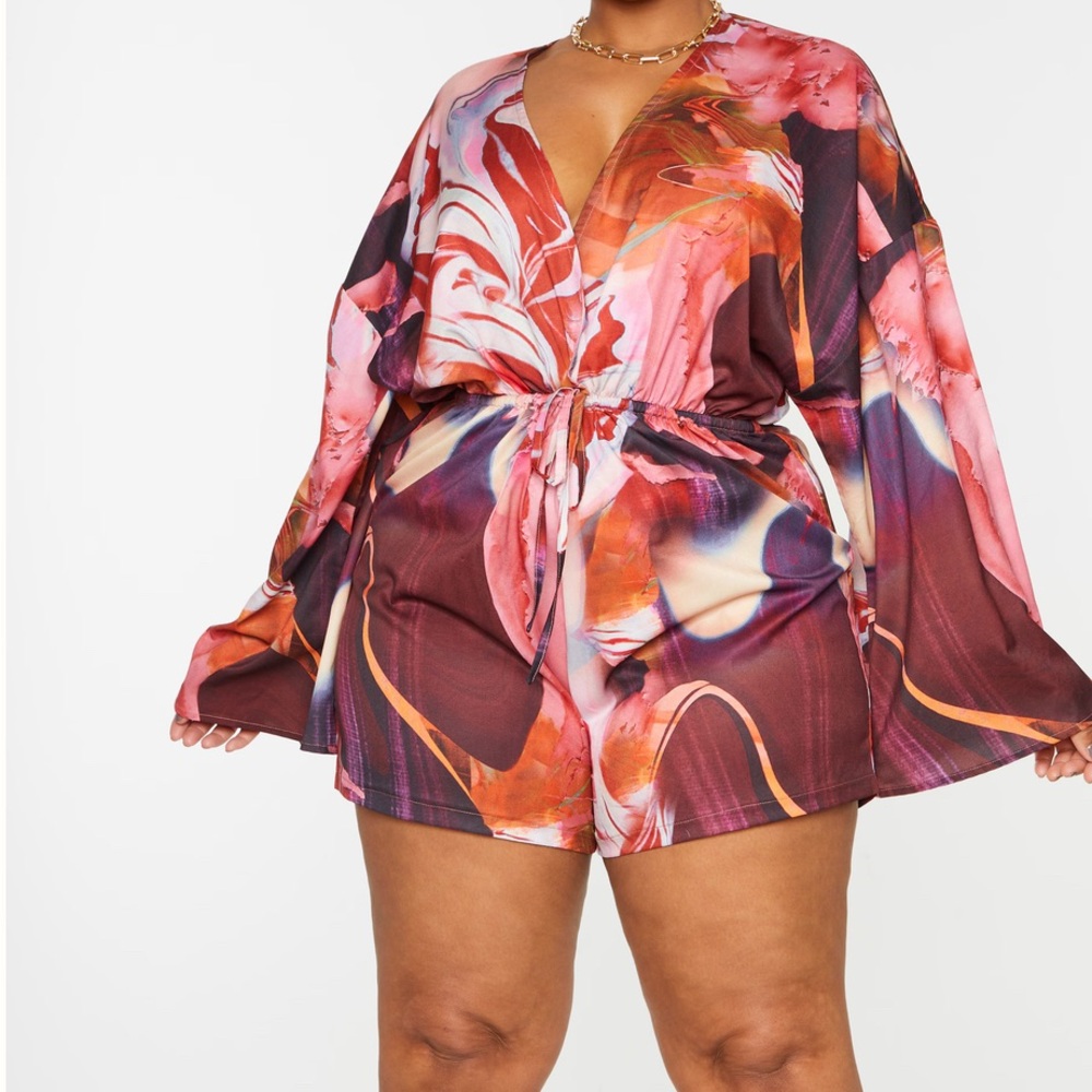 PrettyLittleThing Marble Print Flare Sleeve Romper
